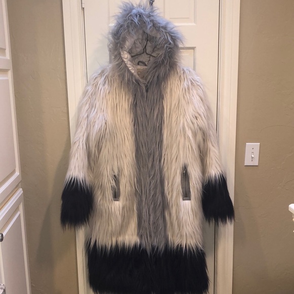 Chasor Jackets & Blazers - ADORABLE LADIES COAT